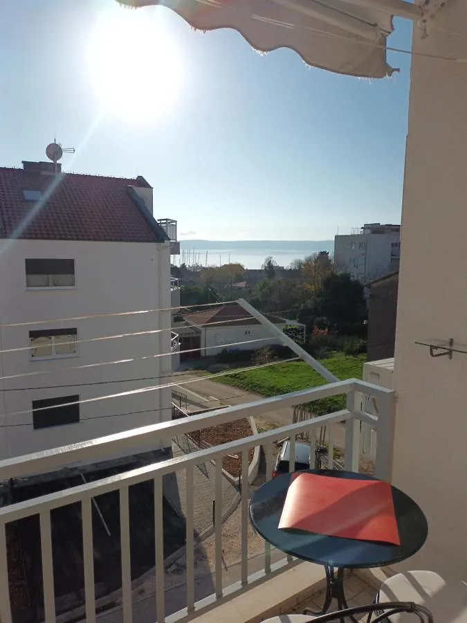 Kike Red Apartment Kastela