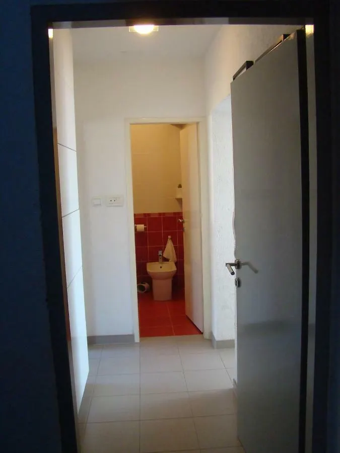 Kike Red Apartment Kastela 0*,  Croatia