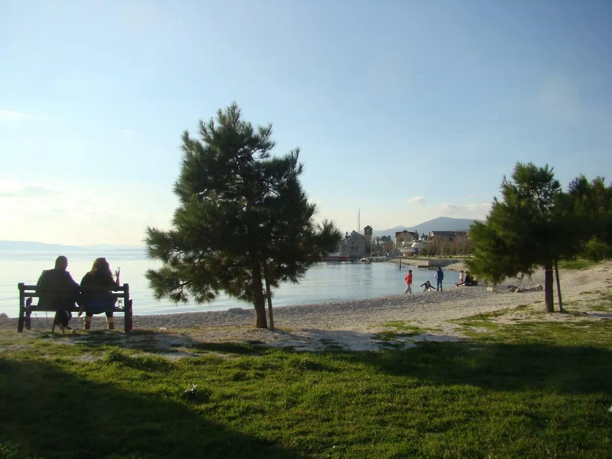 Kike Red Apartment Kastela