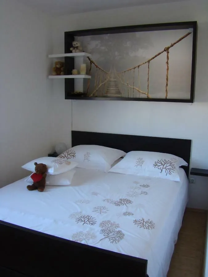 Kike Red Apartment Kastela Croatia