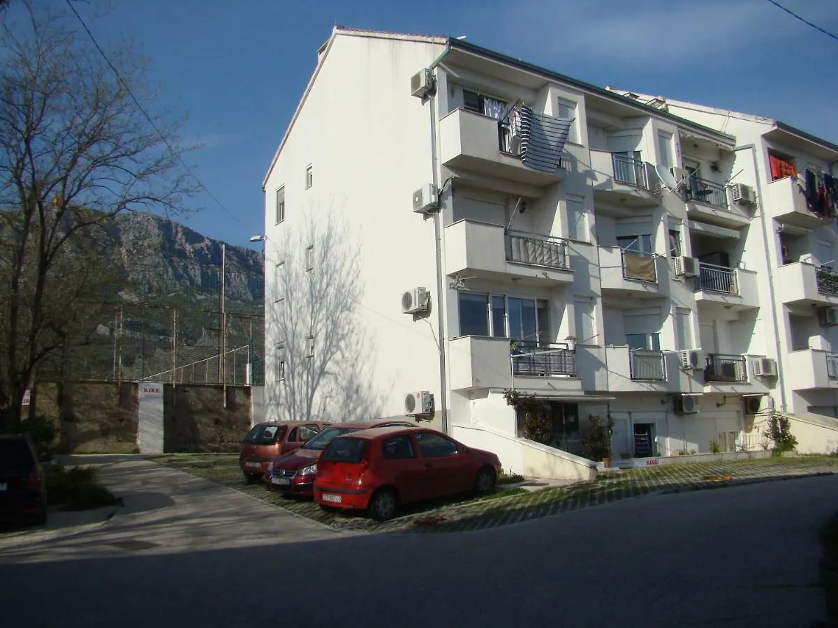 Kike Red Apartment Kastela Croatia